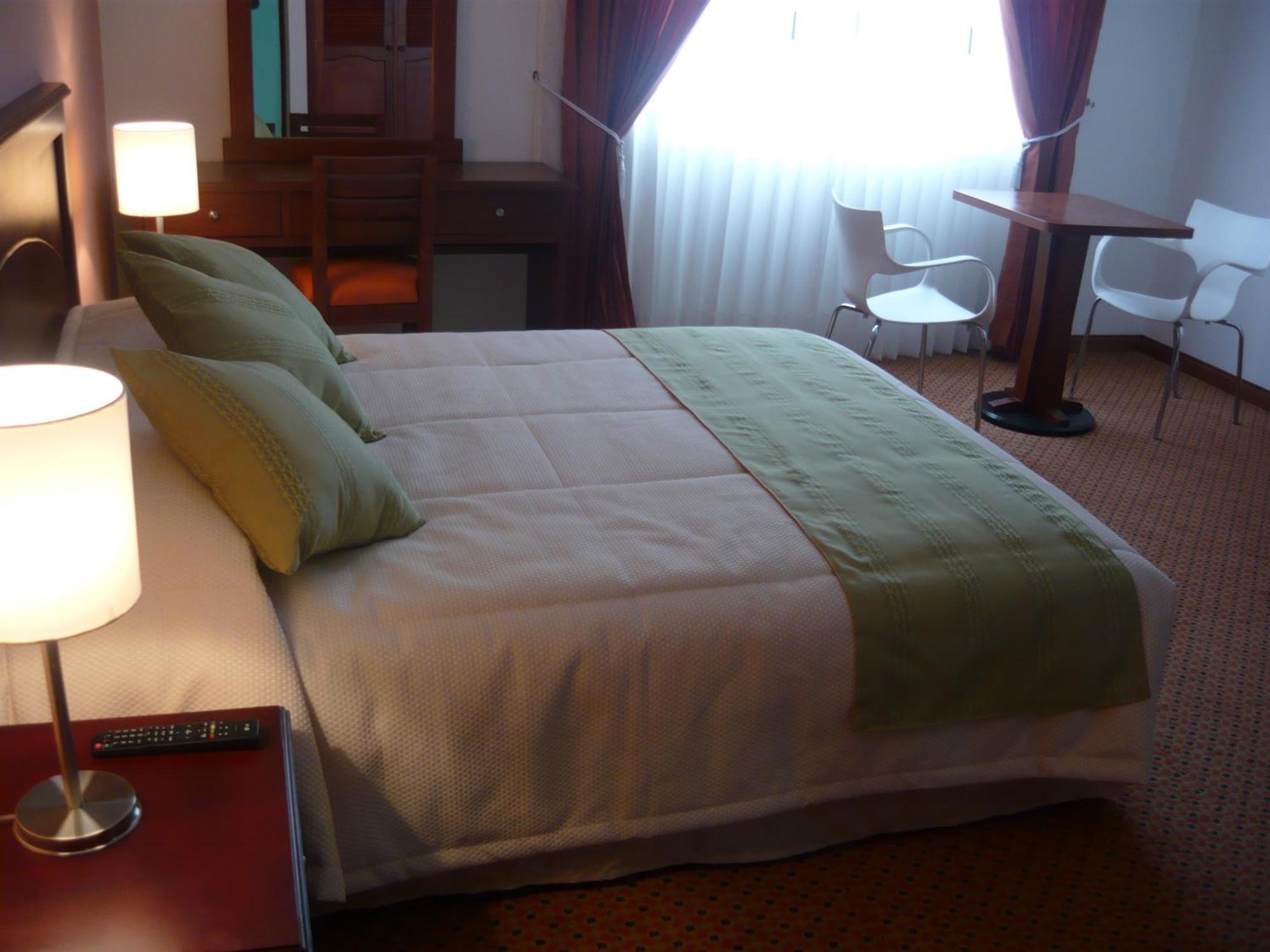 בוגוטה Blu Inn Hotel מראה חיצוני תמונה
